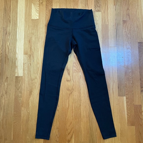 LULU LEMON Black Leggings - Picture 4 of 5